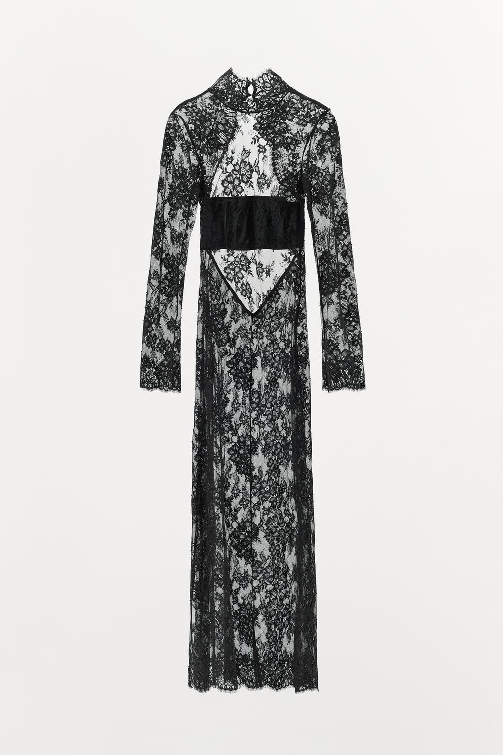 КРУЖЕВНОЕ ПЛАТЬЕ С ОТКРЫТОЙ СПИНОЙ