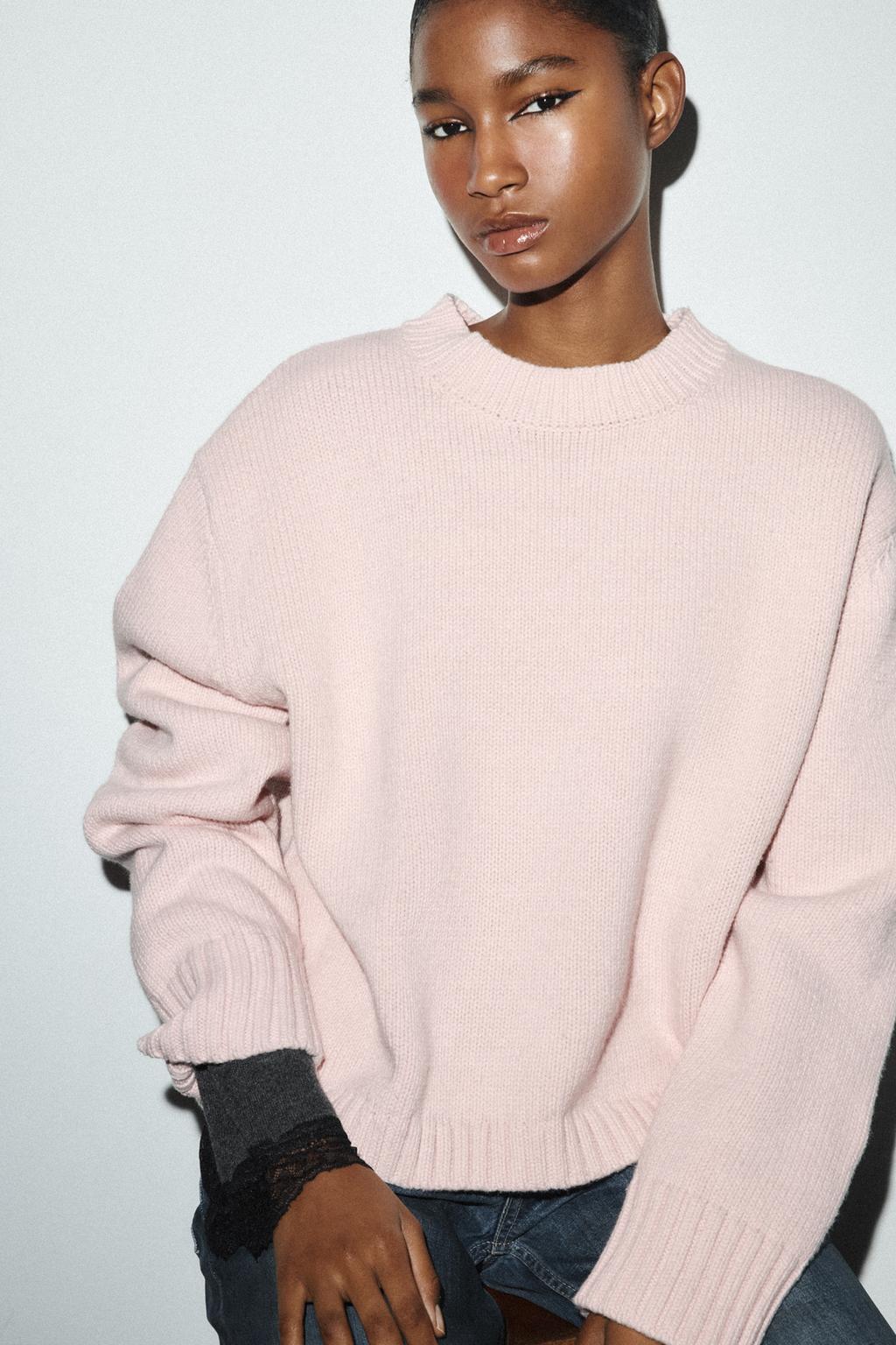 ВЯЗАНЫЙ ДЖЕМПЕР С ДЕКОРОМ НА СПИНКЕ