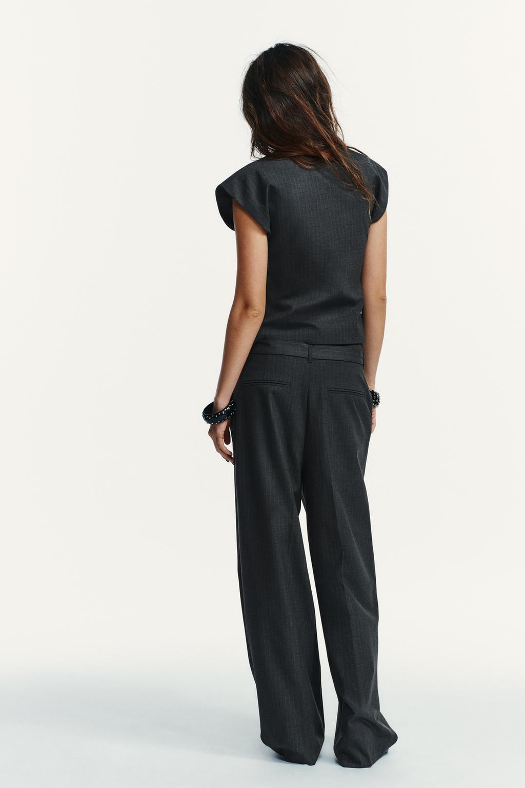 ЖИЛЕТ В ПОЛОСКУ