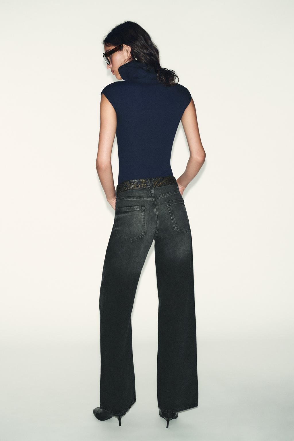 ХЛОПКОВОЕ БОДИ С ВОРОТНИКОМ-СТОЙКОЙ