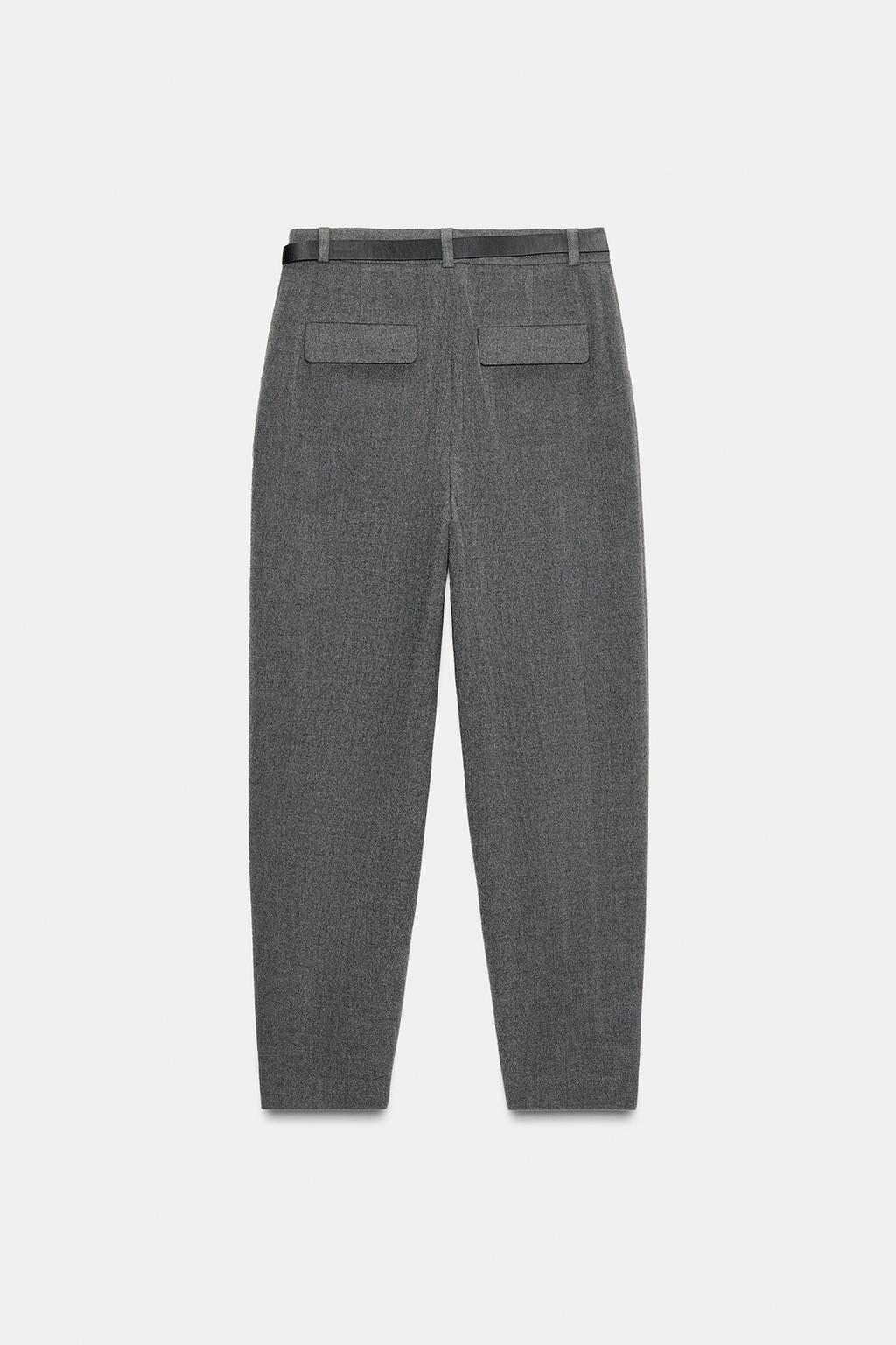 БРЮКИ С ЗАЩИПАМИ И РЕМНЕМ