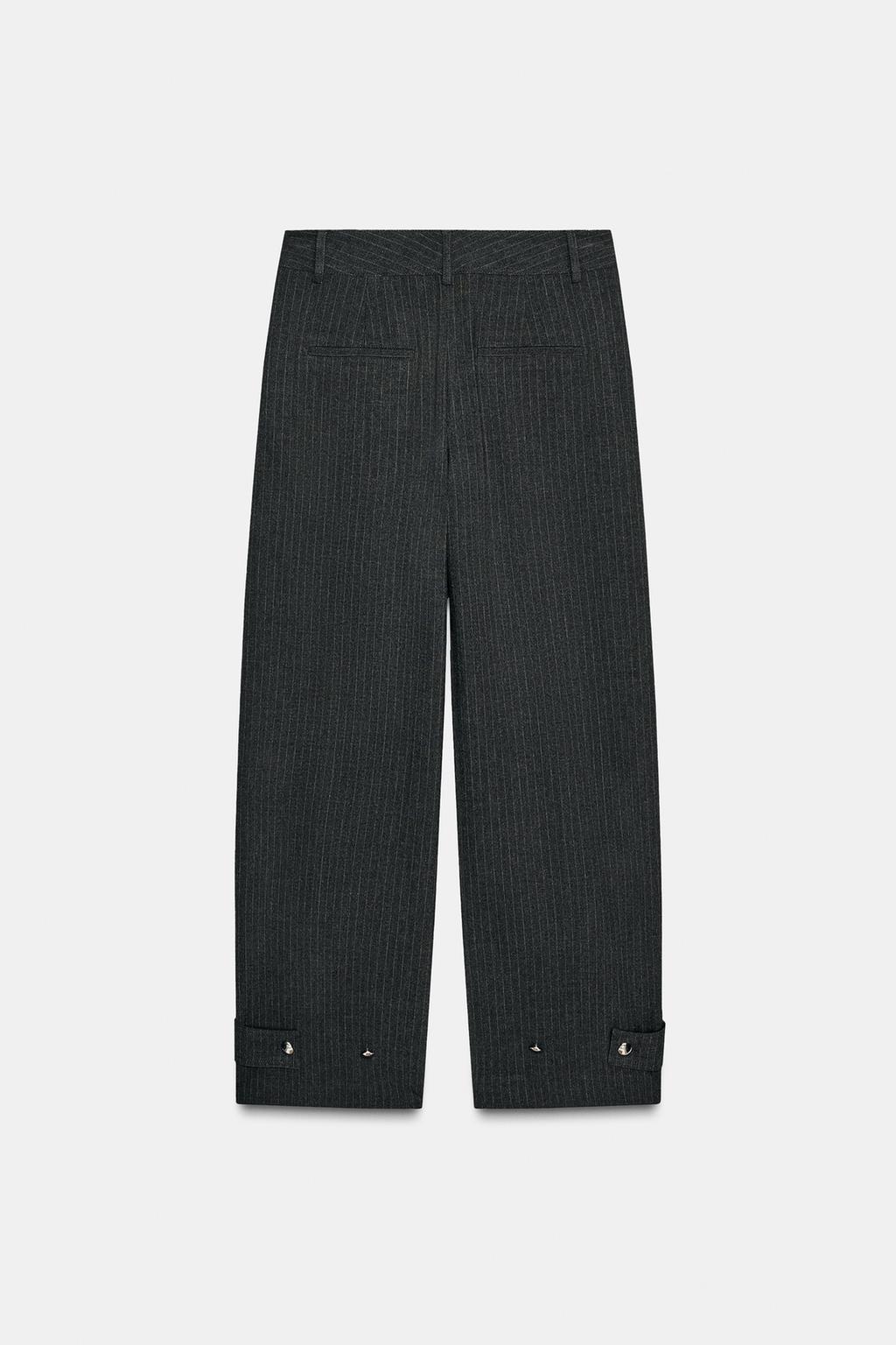 БРЮКИ В ТОНКУЮ ПОЛОСКУ С РЕГУЛИРУЕМЫМИ МАНЖЕТАМИ