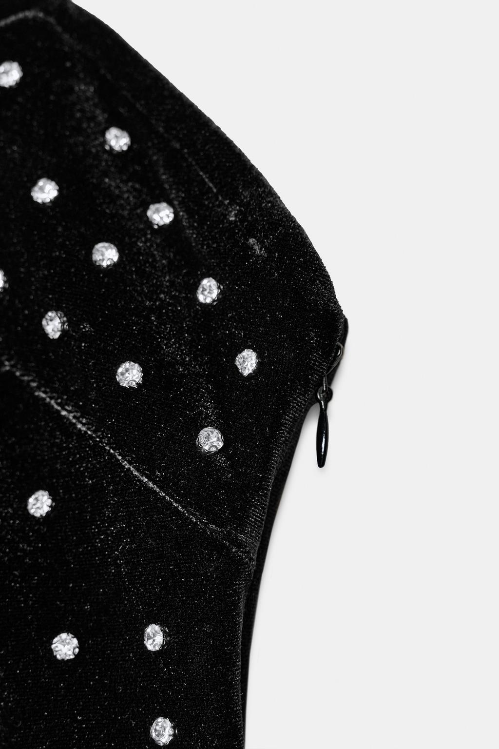 БАРХАТНЫЙ ТОП С БЛЕСТКАМИ