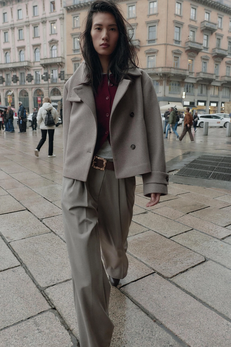 КУРТКА С ВЫСОКИМ ВОРОТНИКОМ