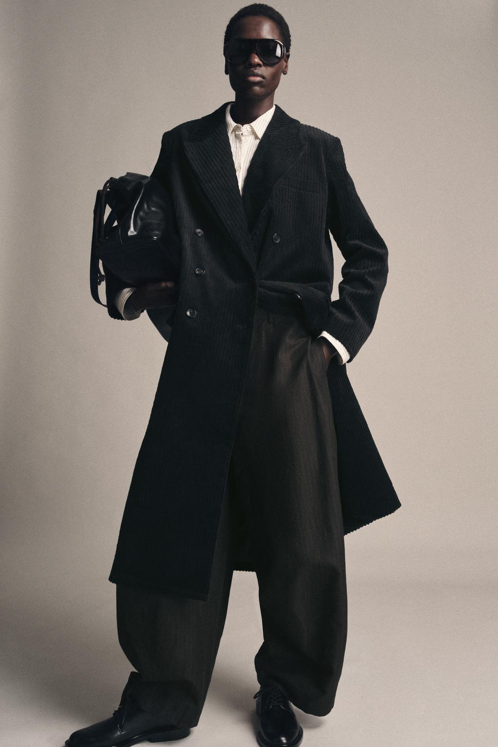 ДЛИННОЕ ПАЛЬТО ИЗ ВЕЛЬВЕТА — ZW COLLECTION LIMITED EDITION