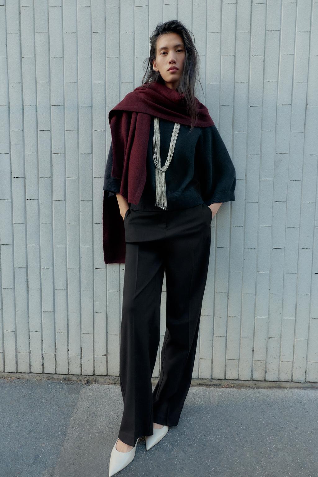 ТОНКИЙ ВЯЗАНЫЙ ШАРФ