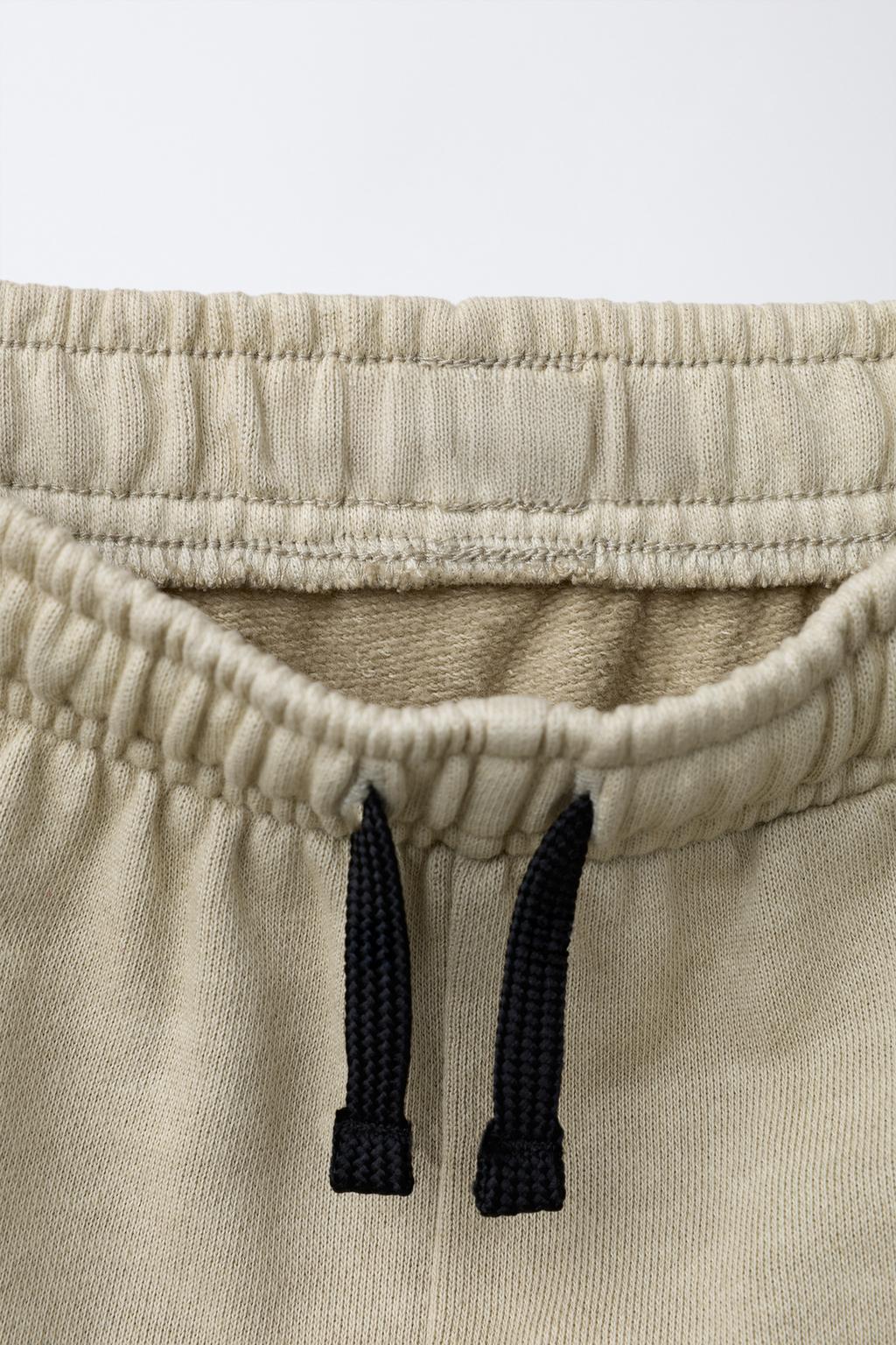 ШИРОКИЕ БРЮКИ ИЗ ФЛИСА, ОКРАШЕННЫЕ В ГОТОВОМ ИЗДЕЛИИ