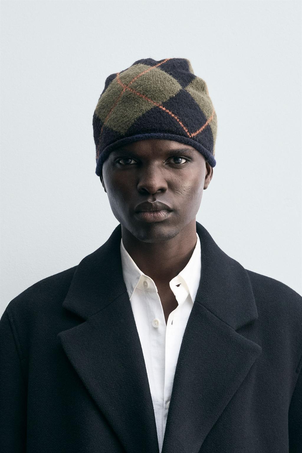 ЖАККАРДОВАЯ ШАПКА БИНИ С УЗОРОМ «РОМБЫ»