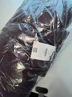 Bershka Куртка с эффектом винила Burgundy | 6614/228/605