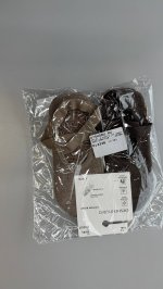 Oysho Чехол для iPhone с деталью «Сердечко» и отделкой стразами White|4685/026