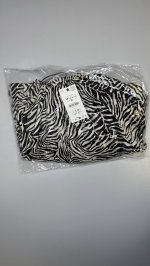 Zara ПЛАТЬЕ С РЕМНЕМ И АНИМАЛИСТИЧЕСКИМ ПРИНТОМ Zebra | 8372/232/037
