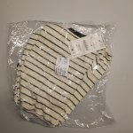 Zara ФУТБОЛКА ИЗ ТРИКОТАЖА С МЕТАЛЛИЗИРОВАННОЙ НИТЬЮ Golden | 5644/883/303