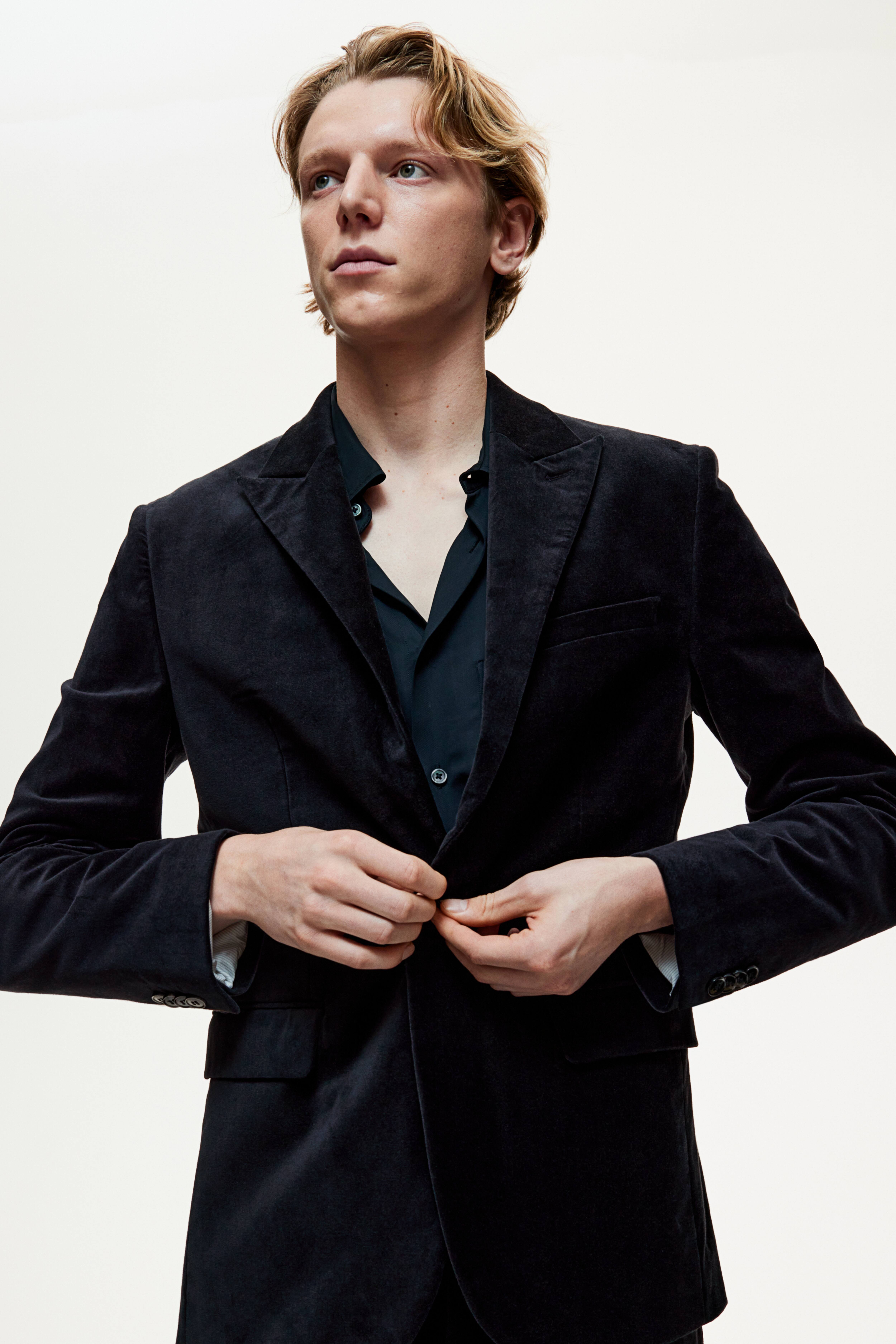 Узкий пиджак из мягкого бархата slim fit