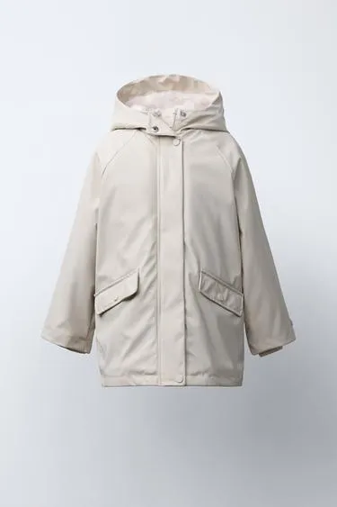 Прорезиненная куртка WATER REPELLENT с эффектом меха