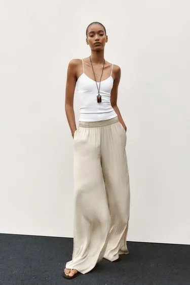 Топ с тонкими бретелями из хлопка