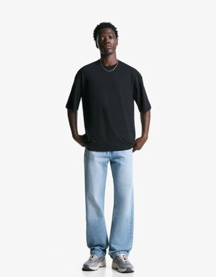 Zara Джинсы свободного кроя с прямыми штанинами