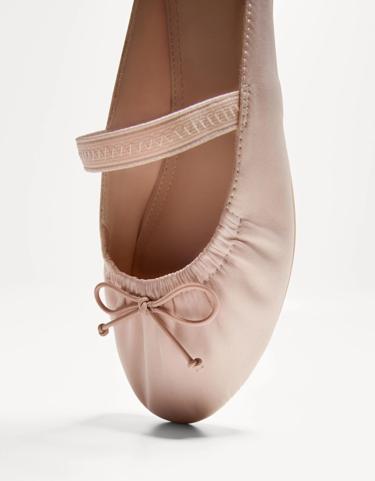 Zara Кожаные балетки без задников купить с доставкой.