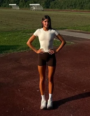 Футболка из быстросохнущей и дышащей ткани