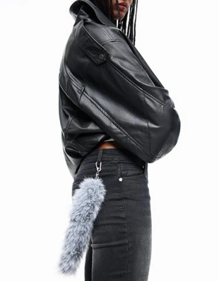 Zara Брелок из меха