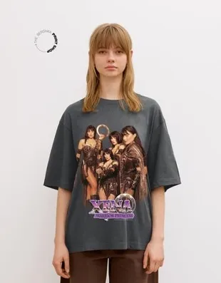 Футболка «зена — королева воинов» с короткими рукавами