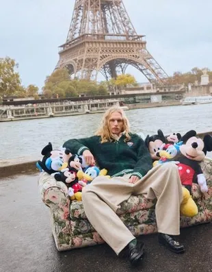 Куртка DISNEY в клетку- Заказать в России