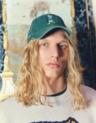 Кепка с вышивкой и принтом «дональд дак»- Заказать в России