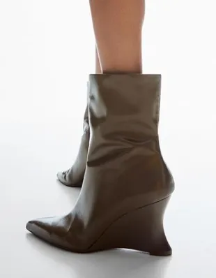 Ботильоны на танкетке- Заказать в России