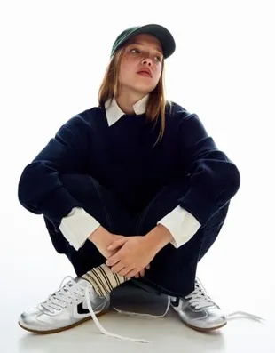 Ретро-кроссовки на тонкой подошве- Заказать в России