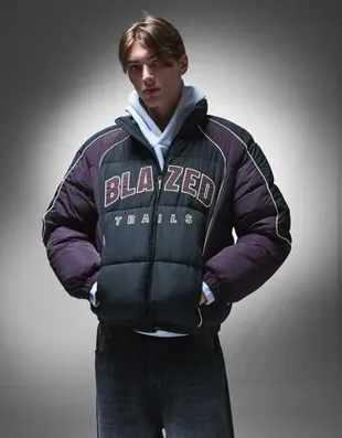 Пуховик с принтом- Заказать в России