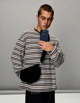 Сумка-полумесяц с ремнем через плечо