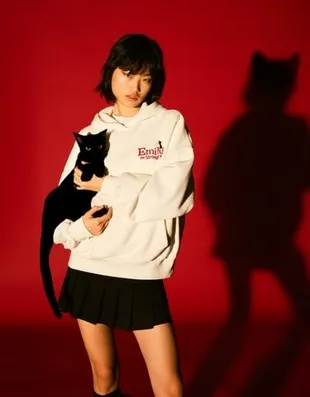 Толстовка «эмили странная»- Заказать в России