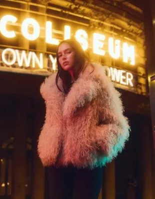 Куртка из искусственного меха- Заказать в России