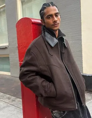 Куртка из ткани с контрастным воротником