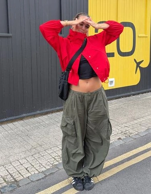 Zara Брюки-парашюты с карго-карманами