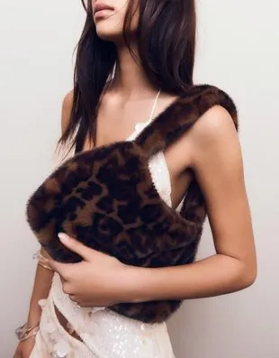 Сумка через плечо из искусственного меха- Заказать в России