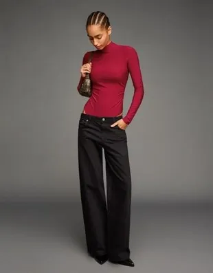 Боди с длинными рукавами и воротником-стойкой