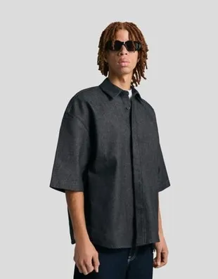 Рубашка свободного кроя с короткими рукавами- Заказать в России