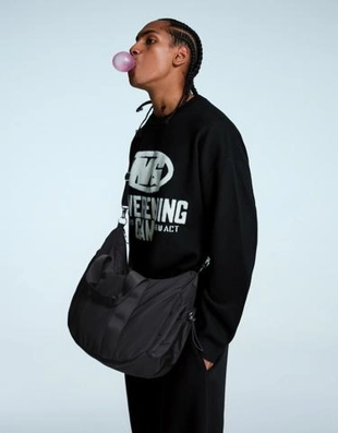 Zara Высокотехнологичная сумка