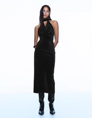 Zara Футболка OVERSIZE в черном цвете купить с доставкой.