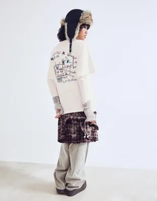 Футболка оверсайз с короткими рукавами и принтом HOME ALONE- Заказать в России