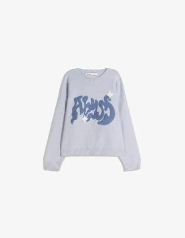 Свитер с нашивкой «граффити»