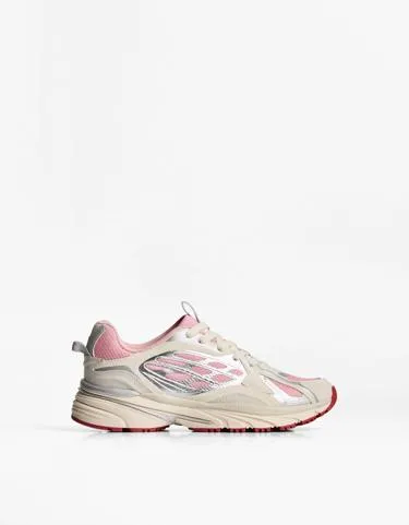 Кроссовки со вставками- Заказать в России