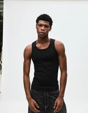 Топ в рубчик на бретелях