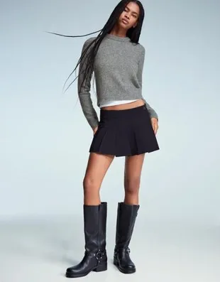 Свитер с круглым вырезом- Заказать в России