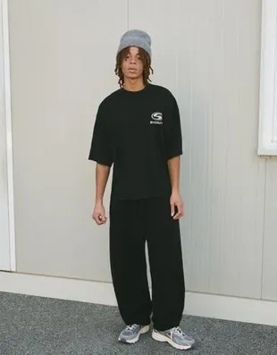 Футболка геометрического кроя с короткими рукавами и принтом- Заказать в России