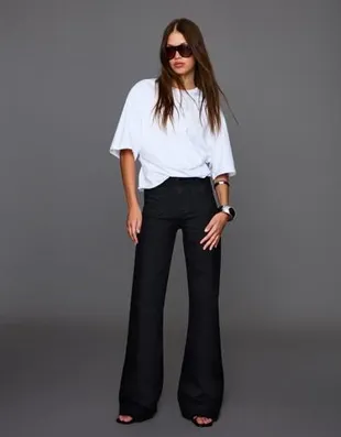 Бесшовные джинсы с широкими штанинами и карманами- Заказать в России