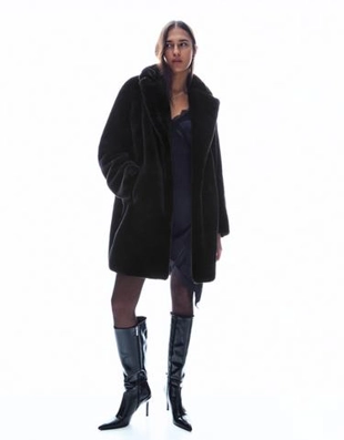 Zara Пальто из искусственного меха