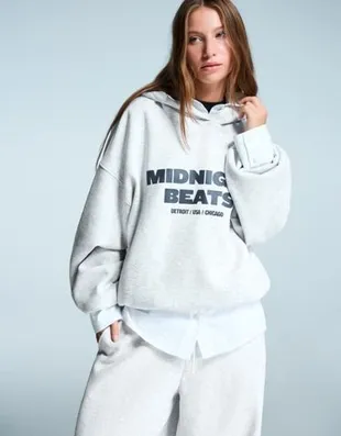 Худи оверсайз с капюшоном и принтом- Заказать в России