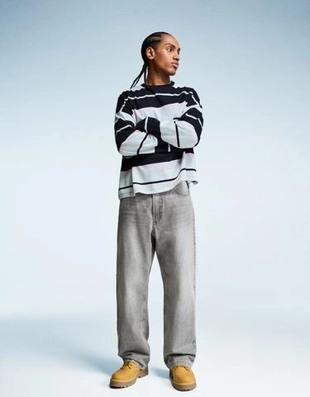 Zara Джинсы свободного кроя купить с доставкой.