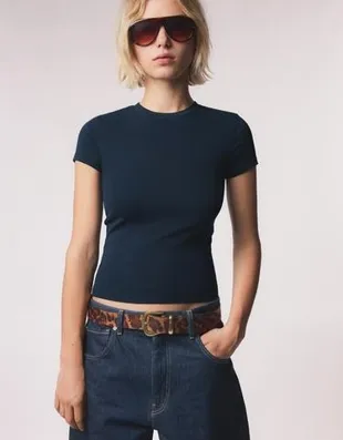 Футболка с круглым вырезом- Заказать в России